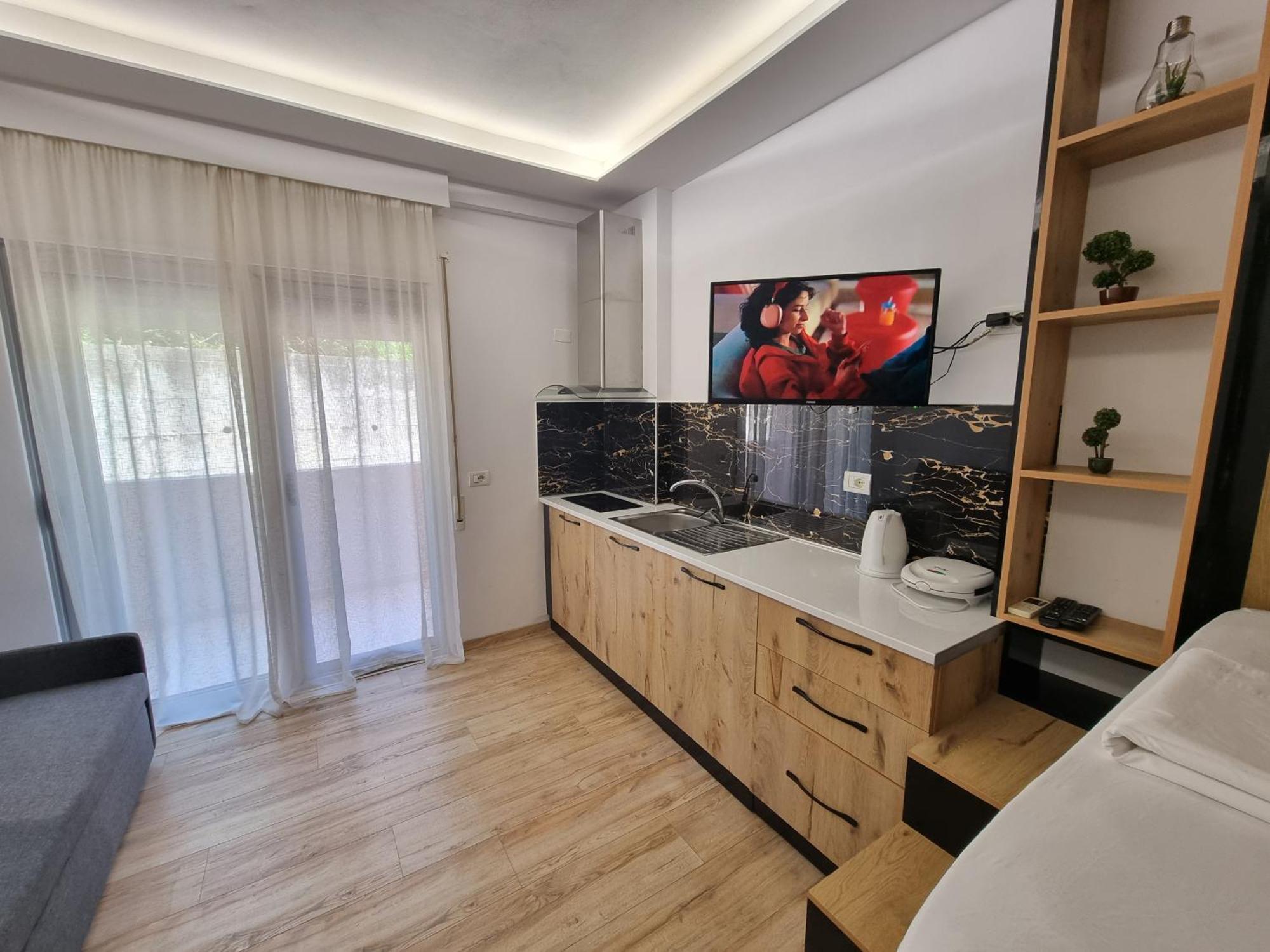 Teo'S Deluxe Studios Влёра Экстерьер фото